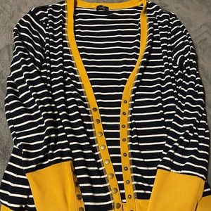 Boutique cardigan. Size xl